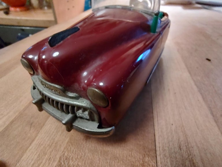 Schuco Radio Car #4012 Windup with Clockwork Mechanism 1952 US Zone Germany  at 1stDibs | schuco radio 4012 value, wind up toy car mechanism, schuco  4012 radio car