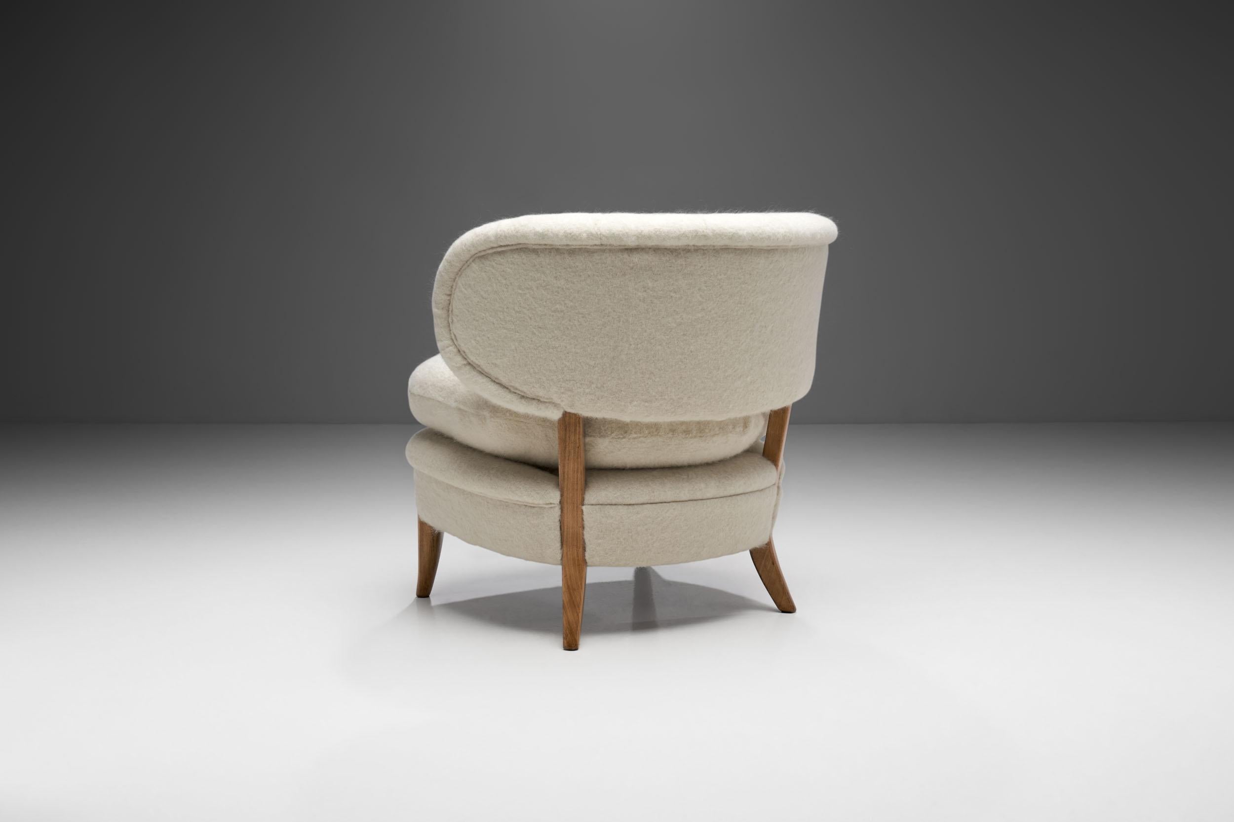 Mid-20th Century “Schulz” Lounge Chair by Otto Schulz for Jio Möbler Jönköping, Sweden, 1940s