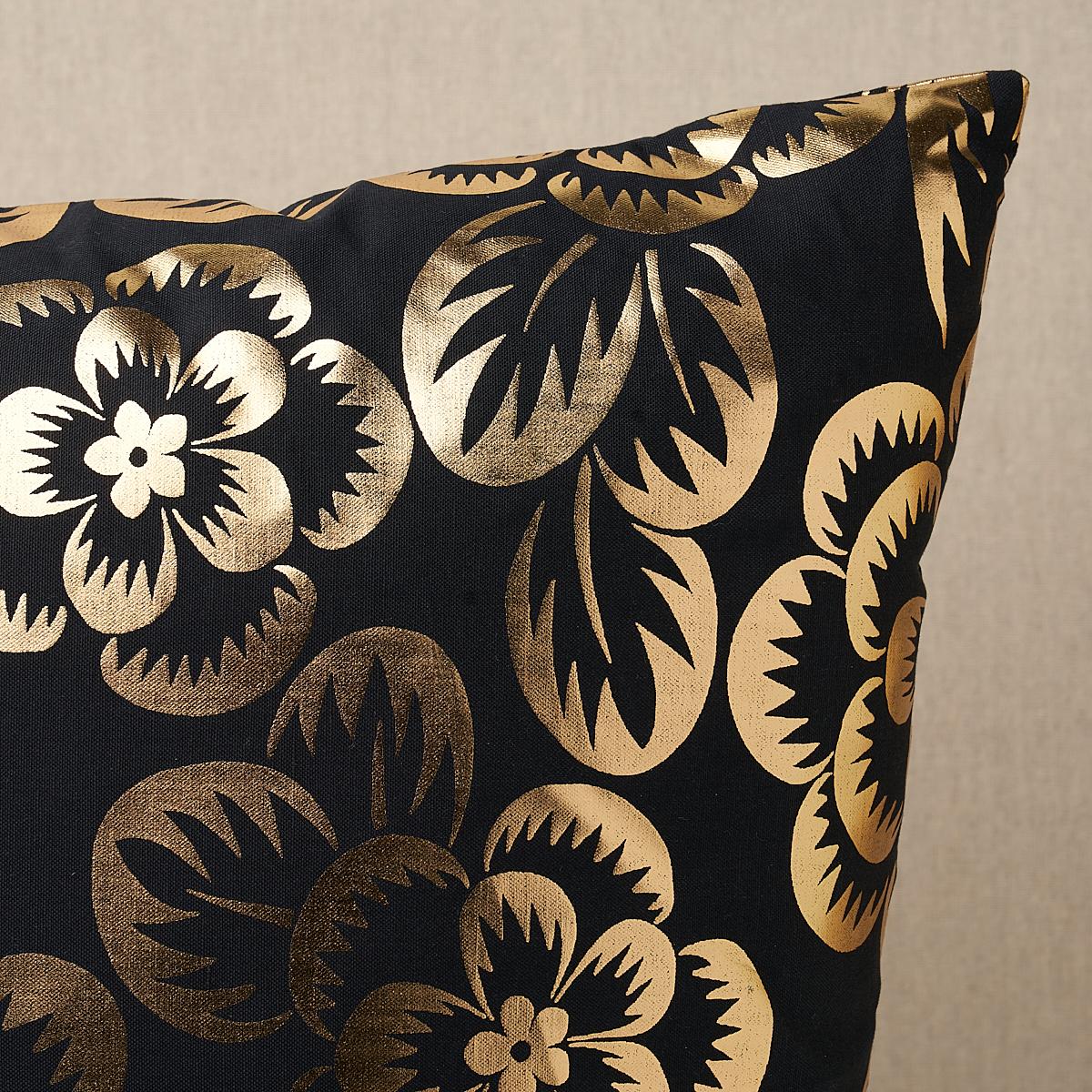 This pillow features Angelica Floral with a knife edge finish. Sophisticated and sexy, Angelica in gold-and-noir is a foil-printed floral fabric with a shimmering metallic effect. Pillow includes a feather/down fill insert and hidden zipper closure.
