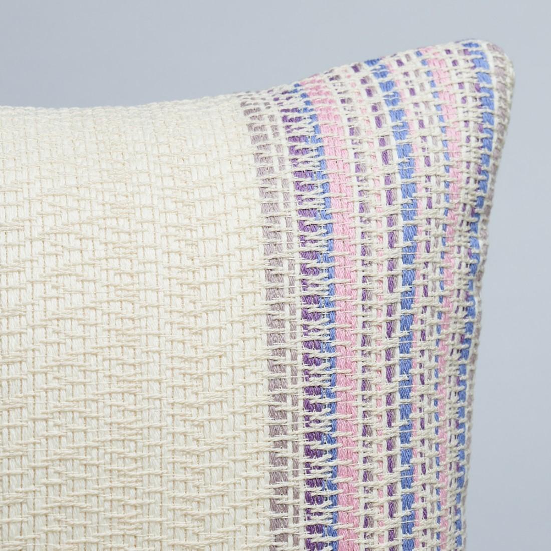 This pillow features Ashoka Tape with a Knife Edge finish. With a winding, embroidered floral design accentuated with French Knots, Ashoka Tape adds an element of handcrafted beauty. Body of pillow is Langham. Pillow includes a feather/down fill