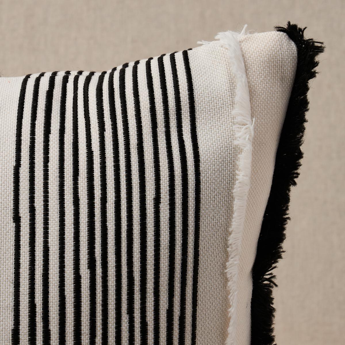 This pillow features Billy Indoor/Outdoor with a knife edge finish. A stunning combination of cut fringe and skinny pencil stripes, Billy Indoor/Outdoor in black is an elegant textural tonal stripe with a remarkably soft drape and luxurious hand.