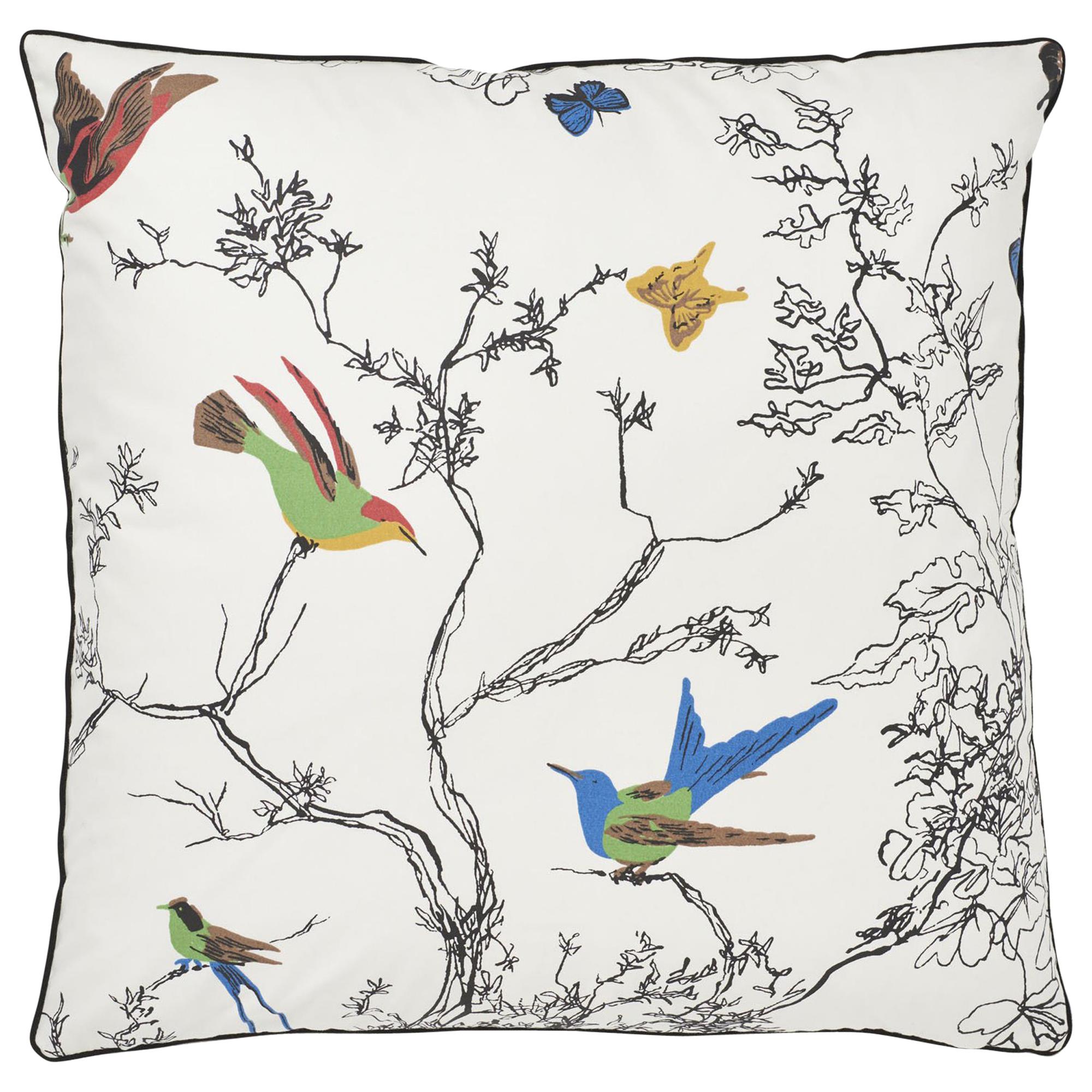 Coussin Schumacher oiseaux et papillons de 50,8 cm en multicolore en vente