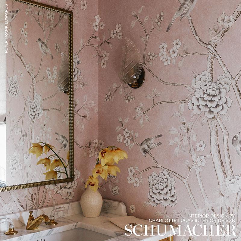 Schumacher by Mary McDonald Chinois Palais Wallpaper Mural in Blush In New Condition For Sale In New York, NY