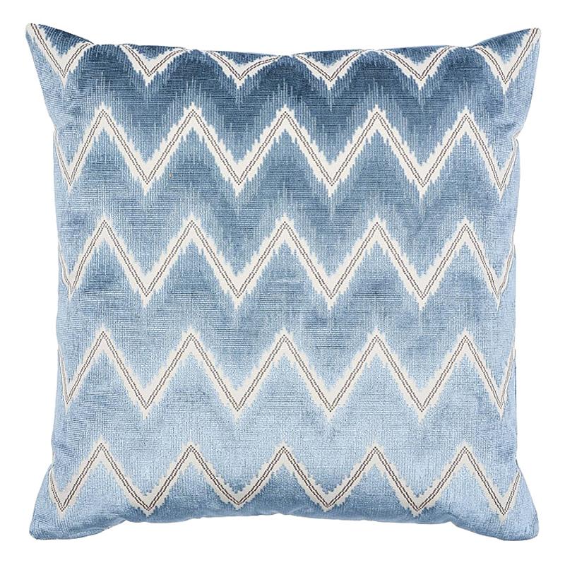 Coussin Schumacher en velours à chevrons de 55,88 cm en vente