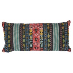Schumacher Cosima Bordado en Carbono Multi  Almohada 24 x 12