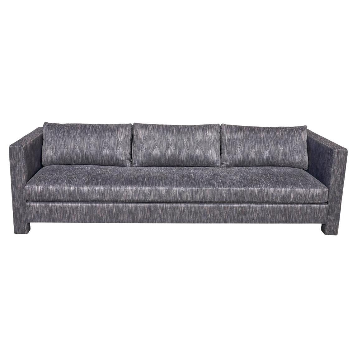 Canapé Schumacher personnalisé par J & P, rembourrage sur mesure NYC en vente