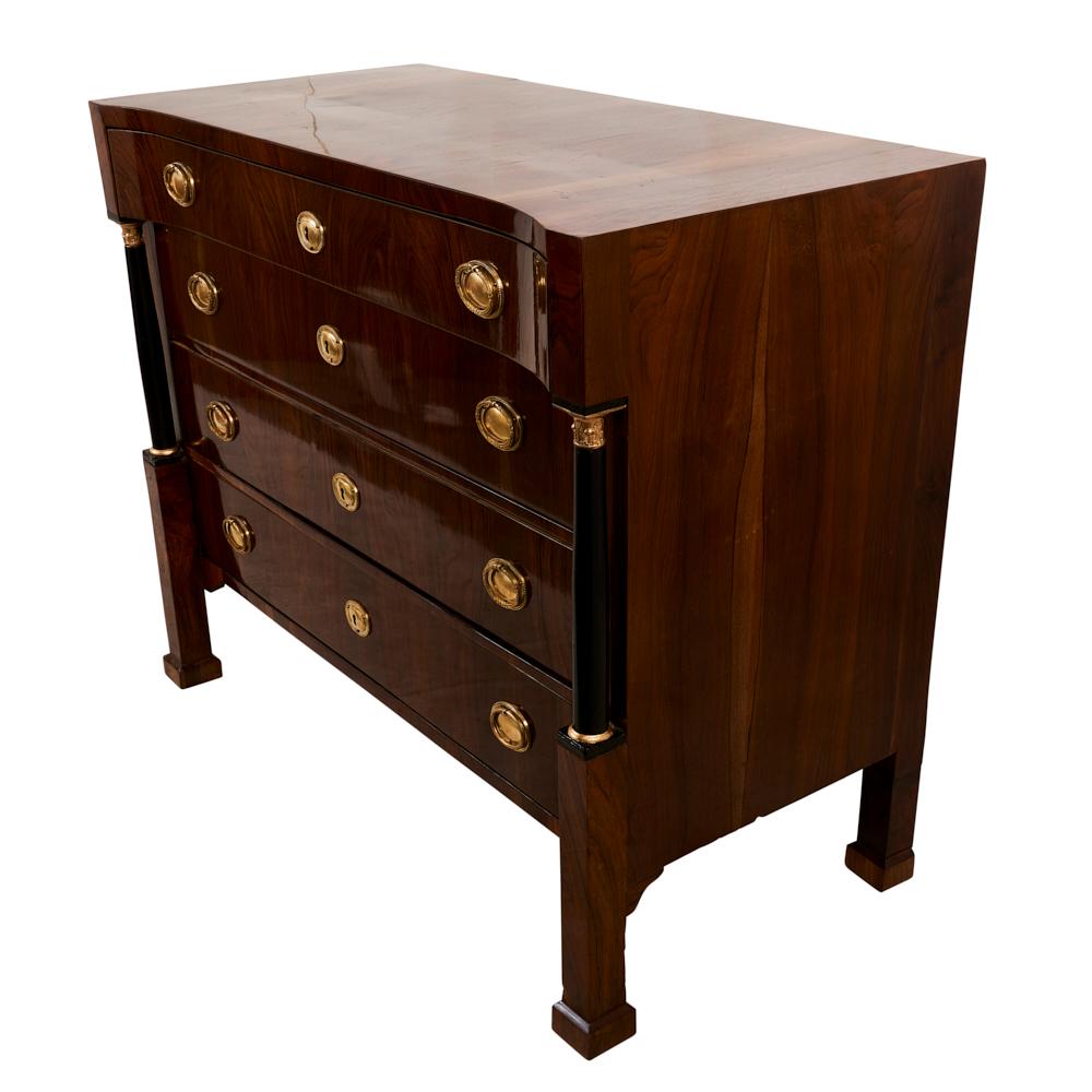 Early Victorian Schumacher Early 19th Century Biedermeier Walnut Chest of Drawers For Sale