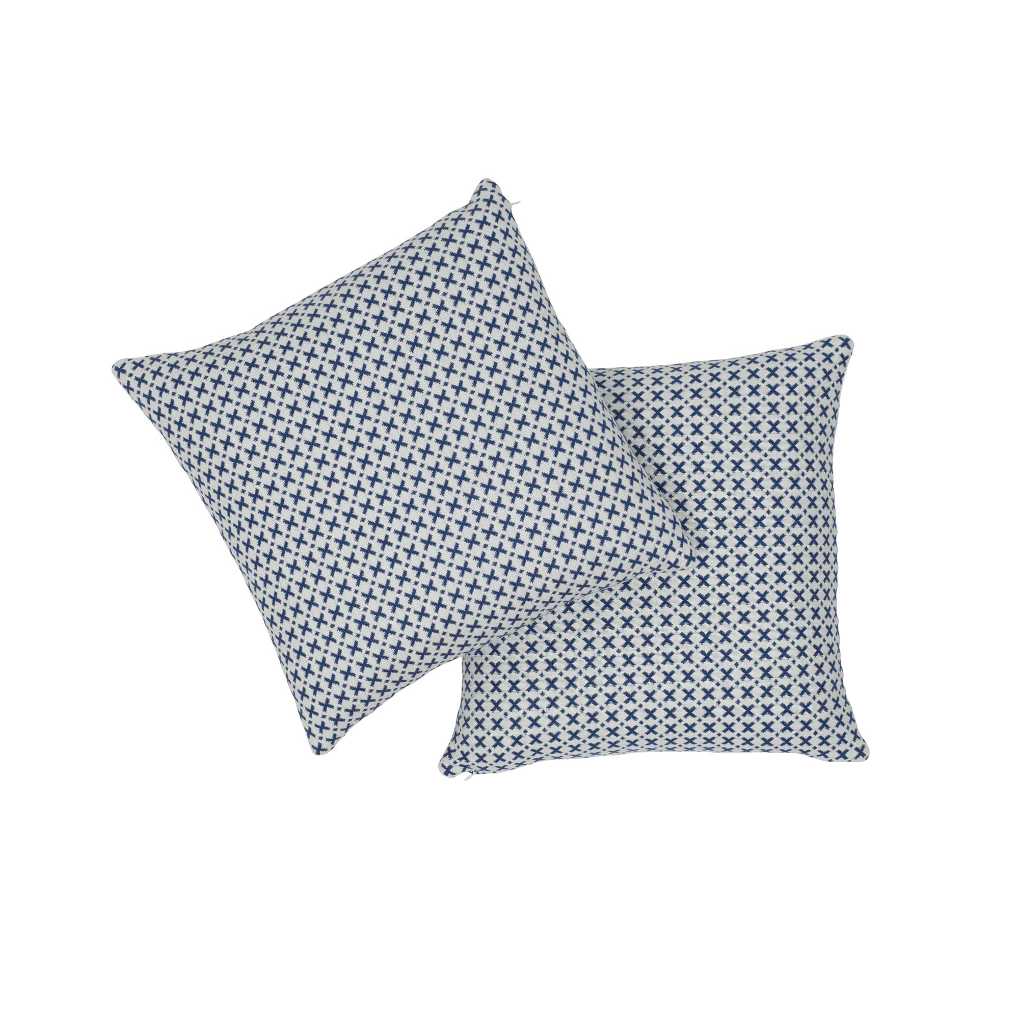 Schumacher Elias Blue Ivory Cotton Two-Sided Pillow In New Condition For Sale In New York, NY