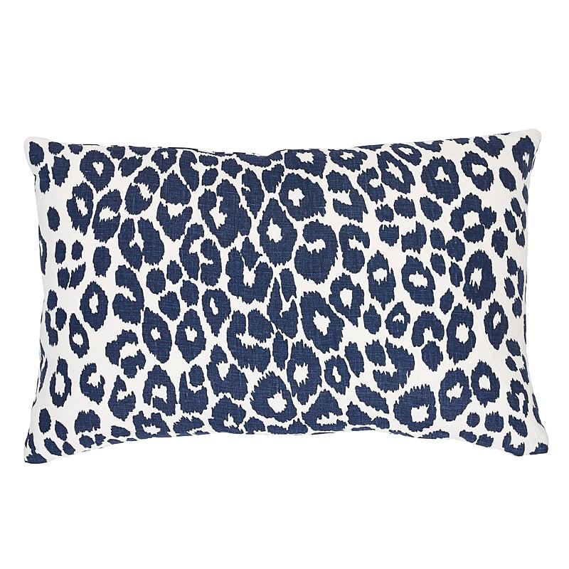 Schumacher Iconic Leopard 20" x 14" Lumbar Pillow Two-Sided Pillow in Graphite For Sale
