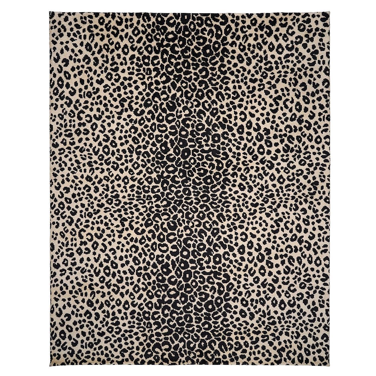 Schumacher Iconic Leopard 8' x 10' Rug In Graphite For Sale