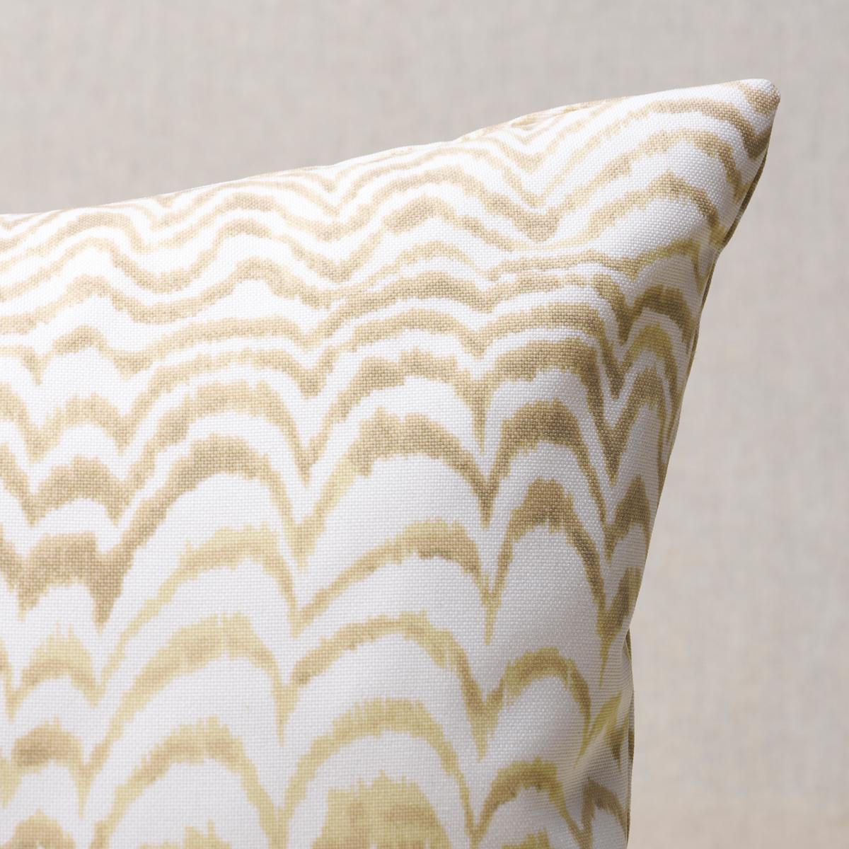This pillow features Ink Wave Print Indoor/Outdoor by Trina Turk with a knife edge finish. With its unique rippled pattern and watery tones, Ink Wave Print Indoor/Outdoor fabric makes a fabulous statement wherever it goes. Pillow includes a polyfill
