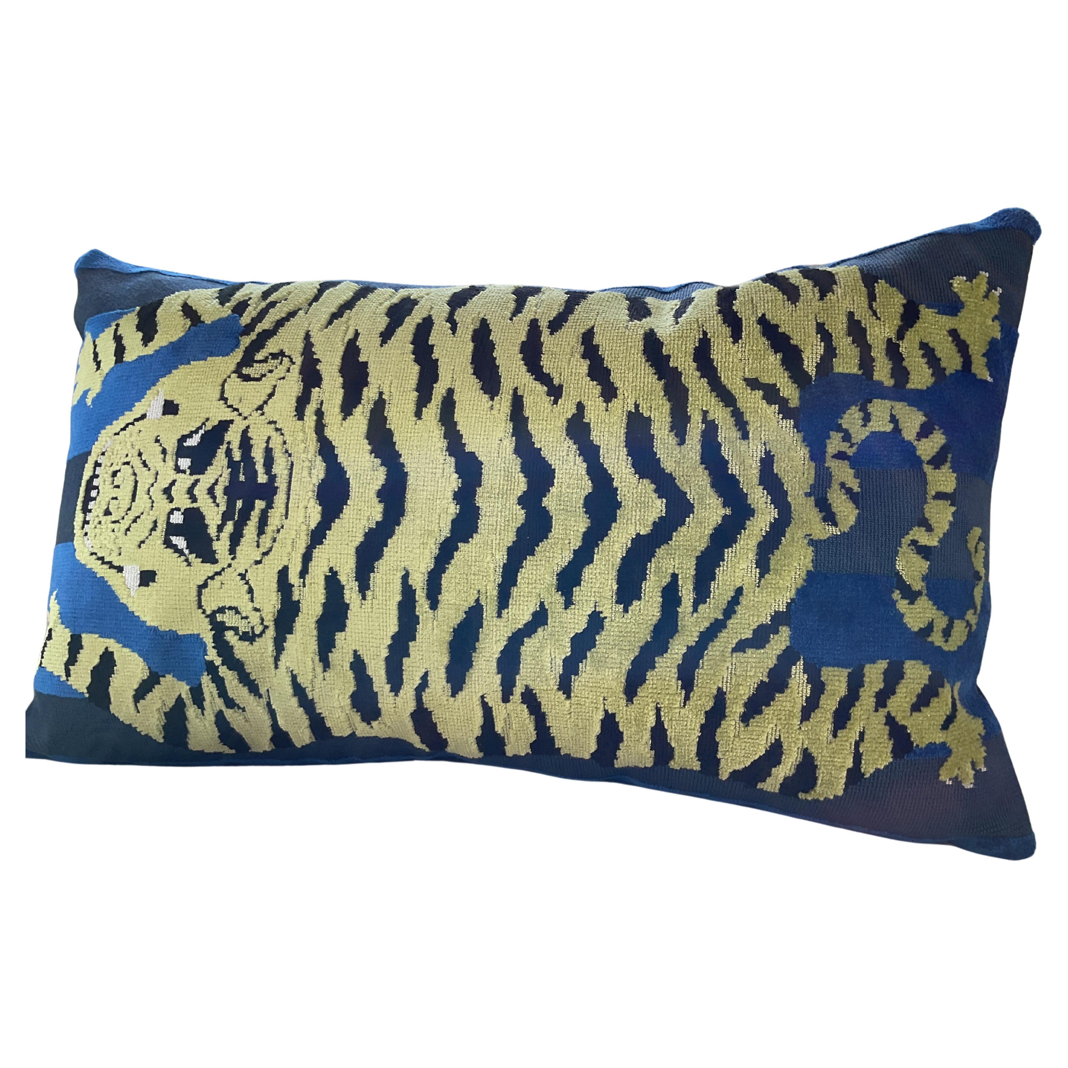 Schumacher Jokhang Tiger in blue down filled pillow measuring 12 x 20 For Sale