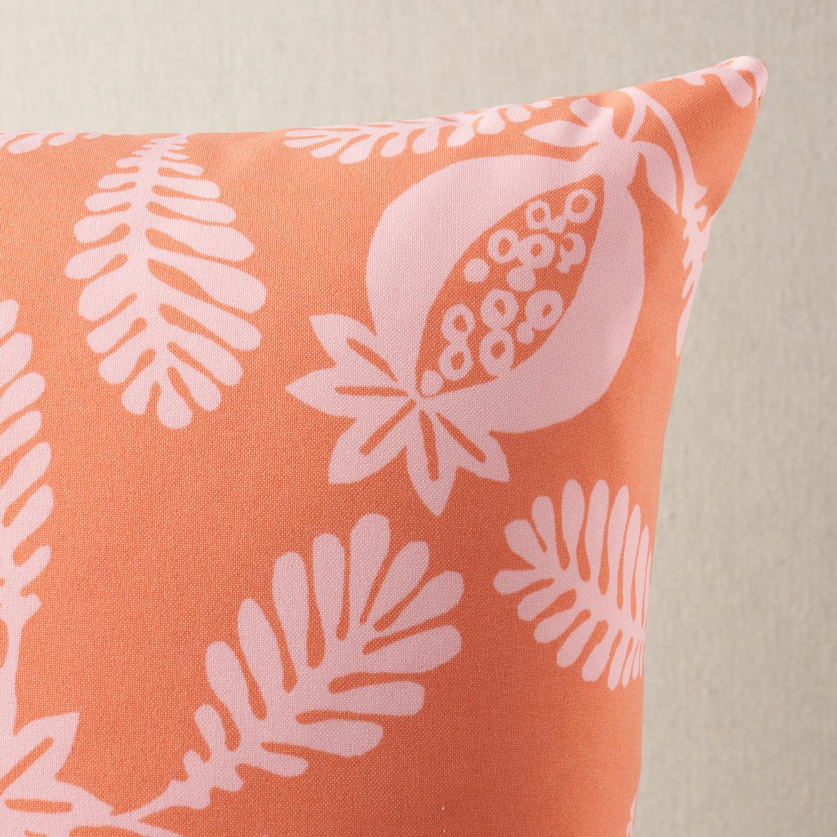 This pillow features Lanzadera Vine Indoor/Outdoor with a knife edge finish. A versatile allover print, Lanzadera Vine Indoor/Outdoor in melon is a modern mid-scale silhouette design. What’s more, this winding pomegranate pattern is printed on a