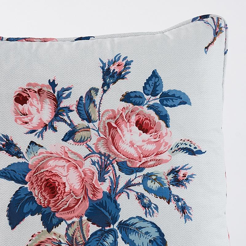 This pillow features Loudon Rose with a self welt finish. A romantic, painterly quality infuses this rose bouquet with an unmistakably feminine beauty. The blooms are wonderfully detailed yet the petals and leaves display a lovely looseness. Pillow