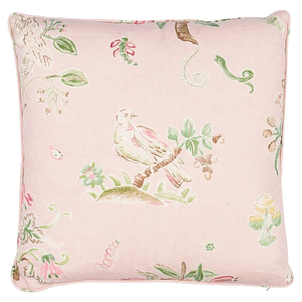 Schumacher Magical Menagerie 20"" Kissen in Blush