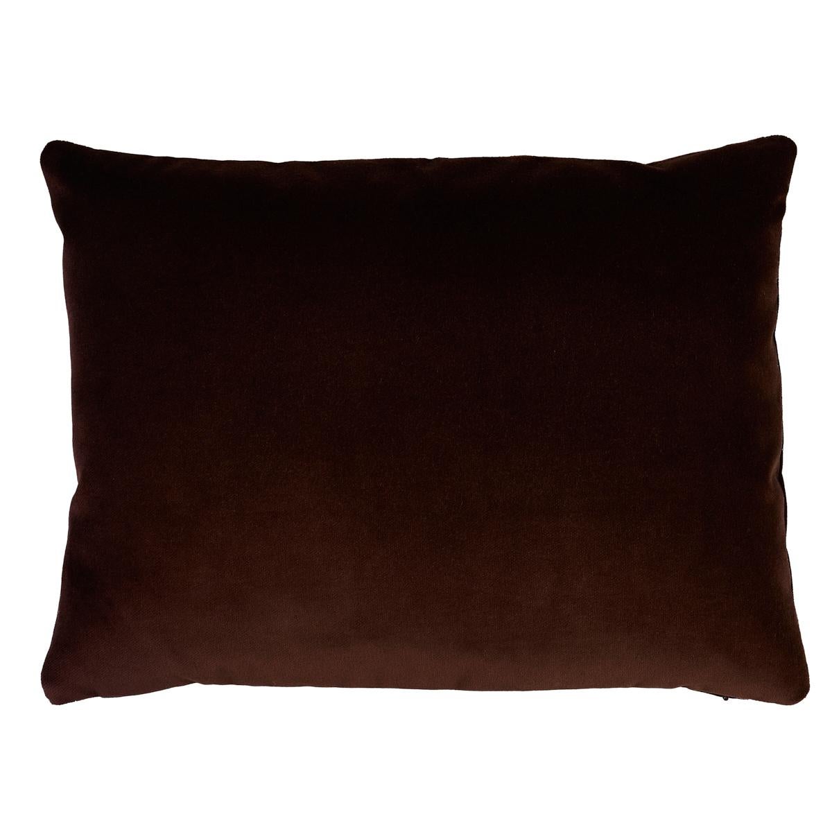 This pillow features Marion Velvet Tape with a knife edge finish. A scrolling leaf pattern in jacquard cut velvet gives this champagne-colored accessory a luster that's positively luxurious and absolutely chic. Body of pillow is Rocky Performance