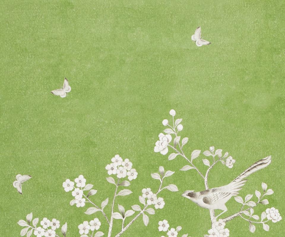 Inspiré d'un ancien panneau de soie chinois, ce motif présente des oiseaux exotiques et des fleurs de cerisier et est fidèle à l'échelle originale. Disponible sous forme de lin imprimé et de revêtement mural.


Largeur du panneau : 51 3/4