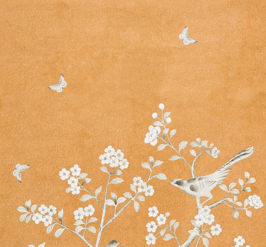 Inspiriert von einem antiken chinesischen Seidenpaneel, zeigt dieses Design exotische Vögel und Kirschblüten und ist originalgetreu nachgebildet. Erhältlich als bedrucktes Leinen und als Wandbelag.


Breite der Platte: 51 3/4