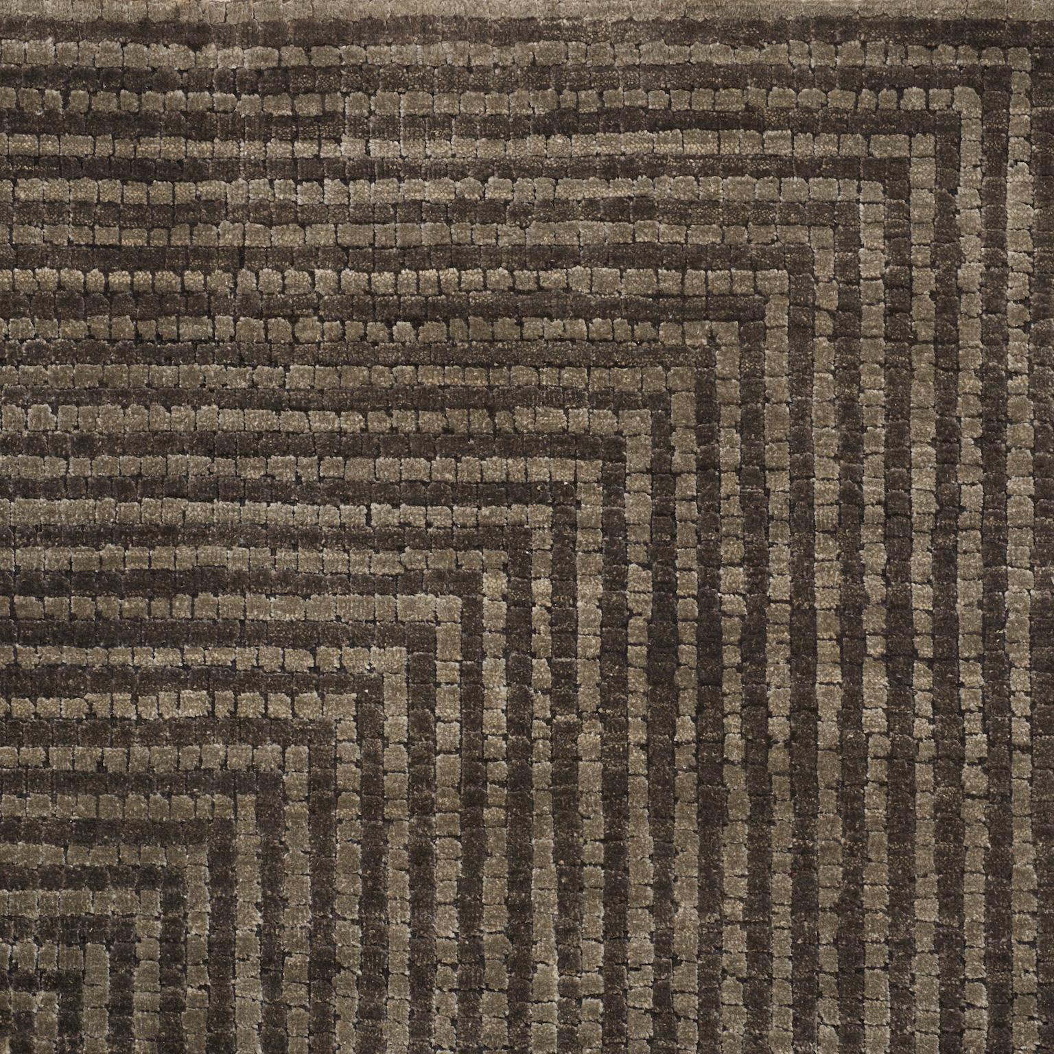 Established in 2003, Luke Irwin London specializes in the design and manufacture of hand knotted custom made rugs. Luke Irwin clients receive a truly bespoke and personal service with endless options for the size, color, weave, texture and design of