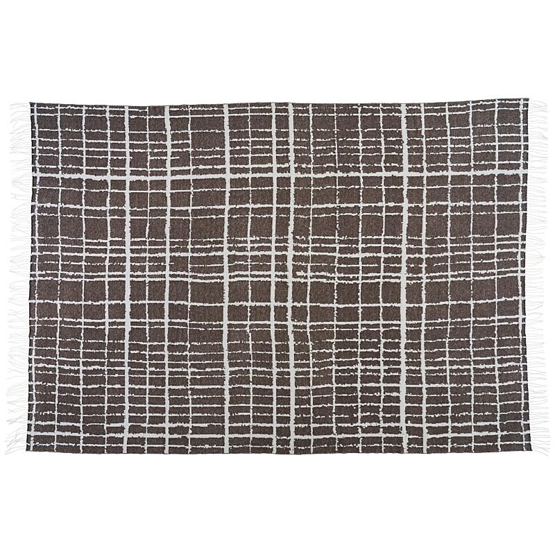 Schumacher Plaid Throw in Brown In Excellent Condition For Sale In New York, NY