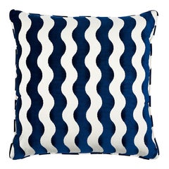 Schumacher The Wave 20" Pillow in Navy