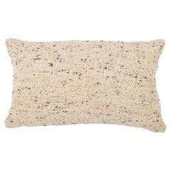 Coussin Schumacher en Tweeds in Oatmeal 22"" x 12""