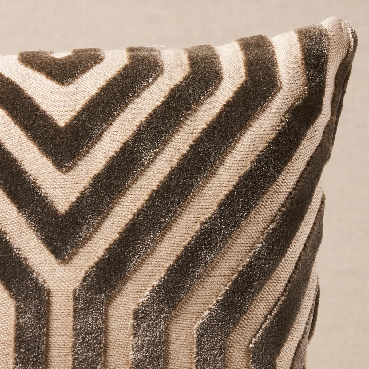 This pillow features Vanderbilt Velvet by Mary McDonald for Schumacher with a knife edge finish. A large-scale, linear design gives this Italian cut velvet fabric a graphic sensibility. The silk-like pile adds extra dimension and a luxurious hand to