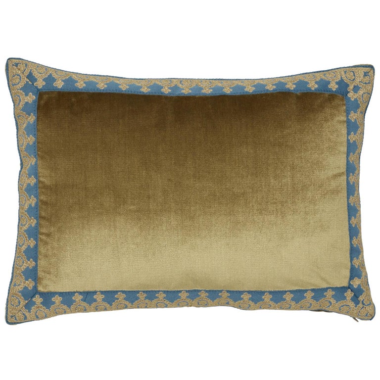 Schumacher Venetian Silk Velvet Hazel Lumbar Pillow For Sale