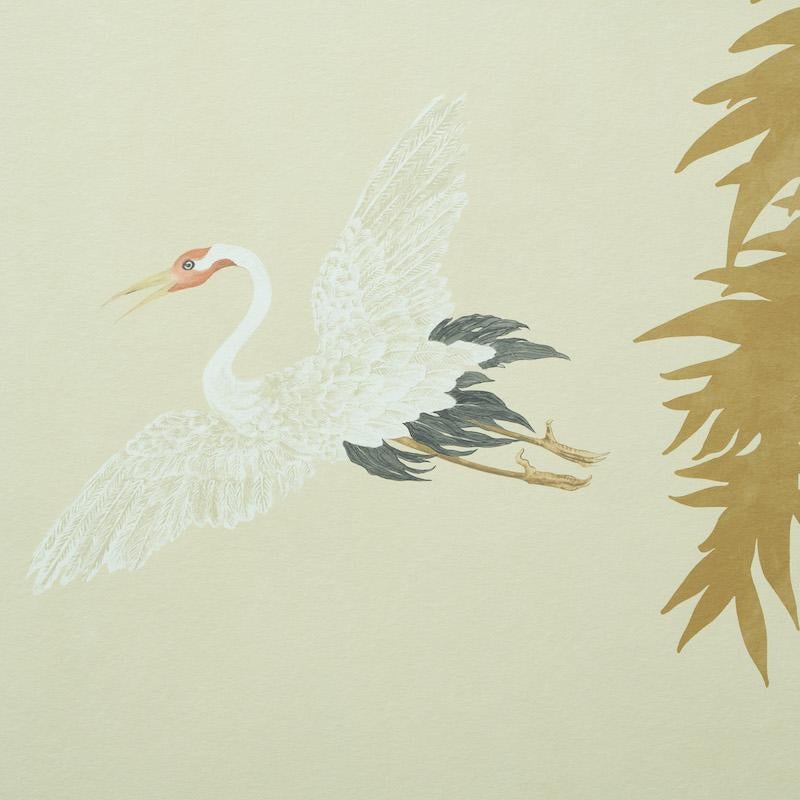 Chinoiseries Schumacher - Peinture murale Yashinoki Crane en or et papier peint en vente