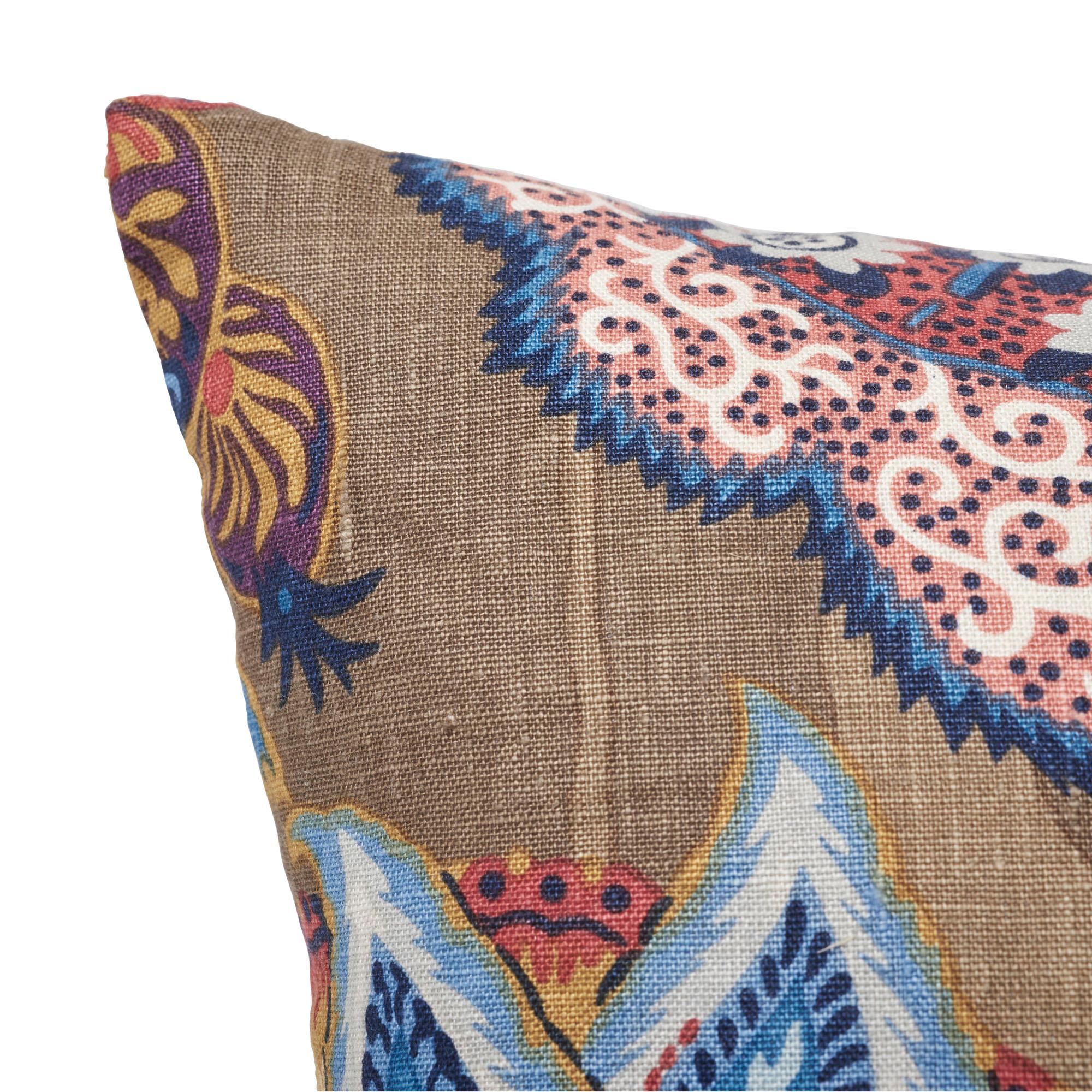Schumacher Zanzibar Linen Print Cerulean Two-Sided Floral Pillow In New Condition In New York, NY