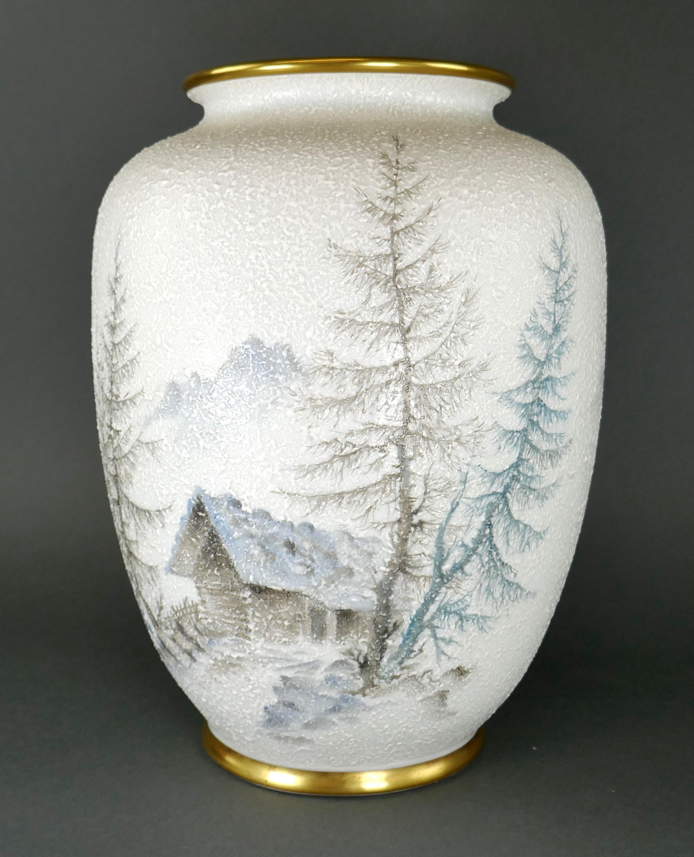 Cast Schumann Bavaria Mountain Snow Scene German Alps Moriage Porcelain Gilt Vase For Sale