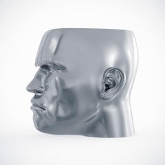 Schwarzenegger Side Table