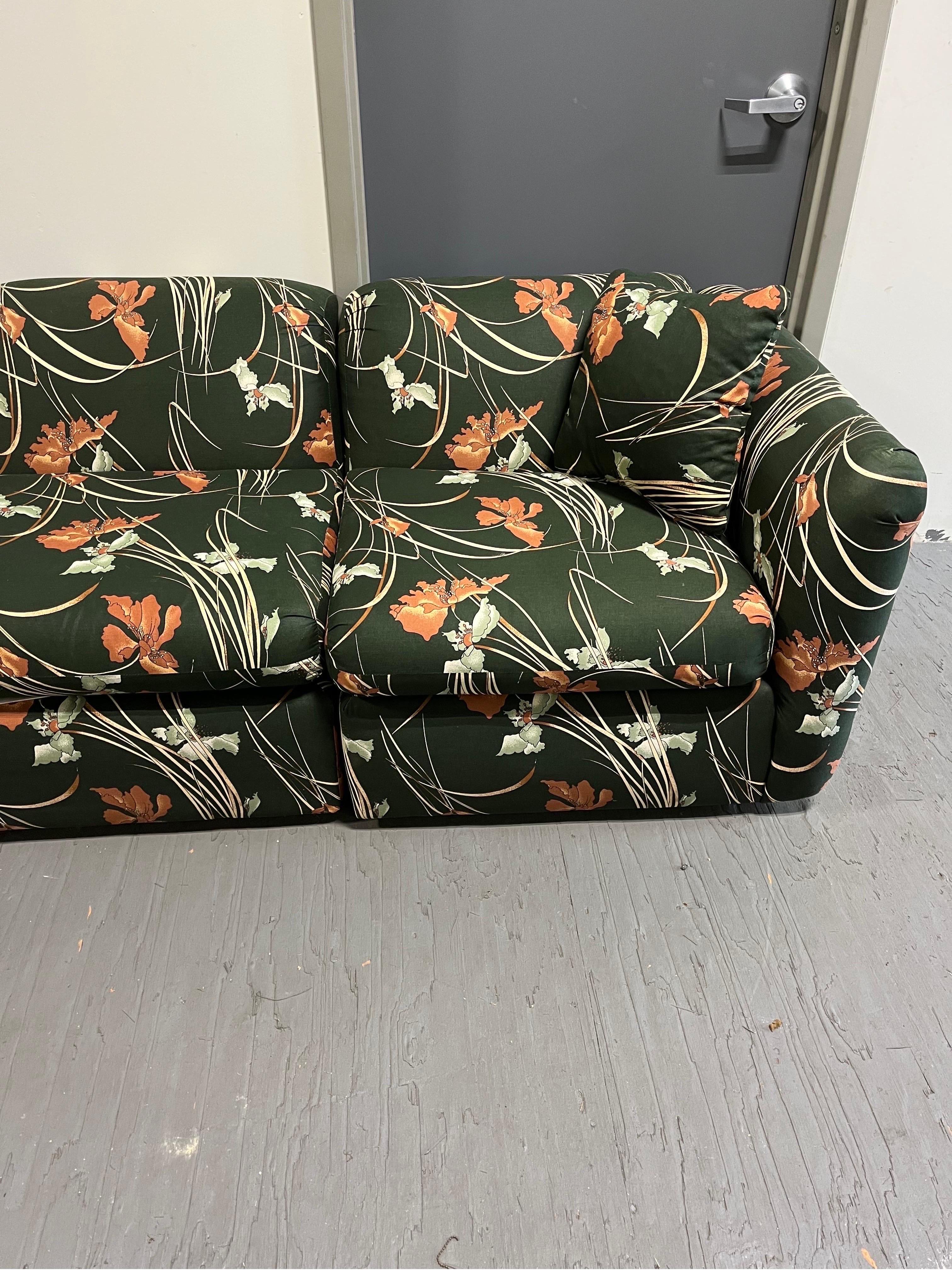 Seven piece floral sectional sofa. Three corner pieces. Five center pieces.
Measurements for each piece are as follows:

Corners: 34