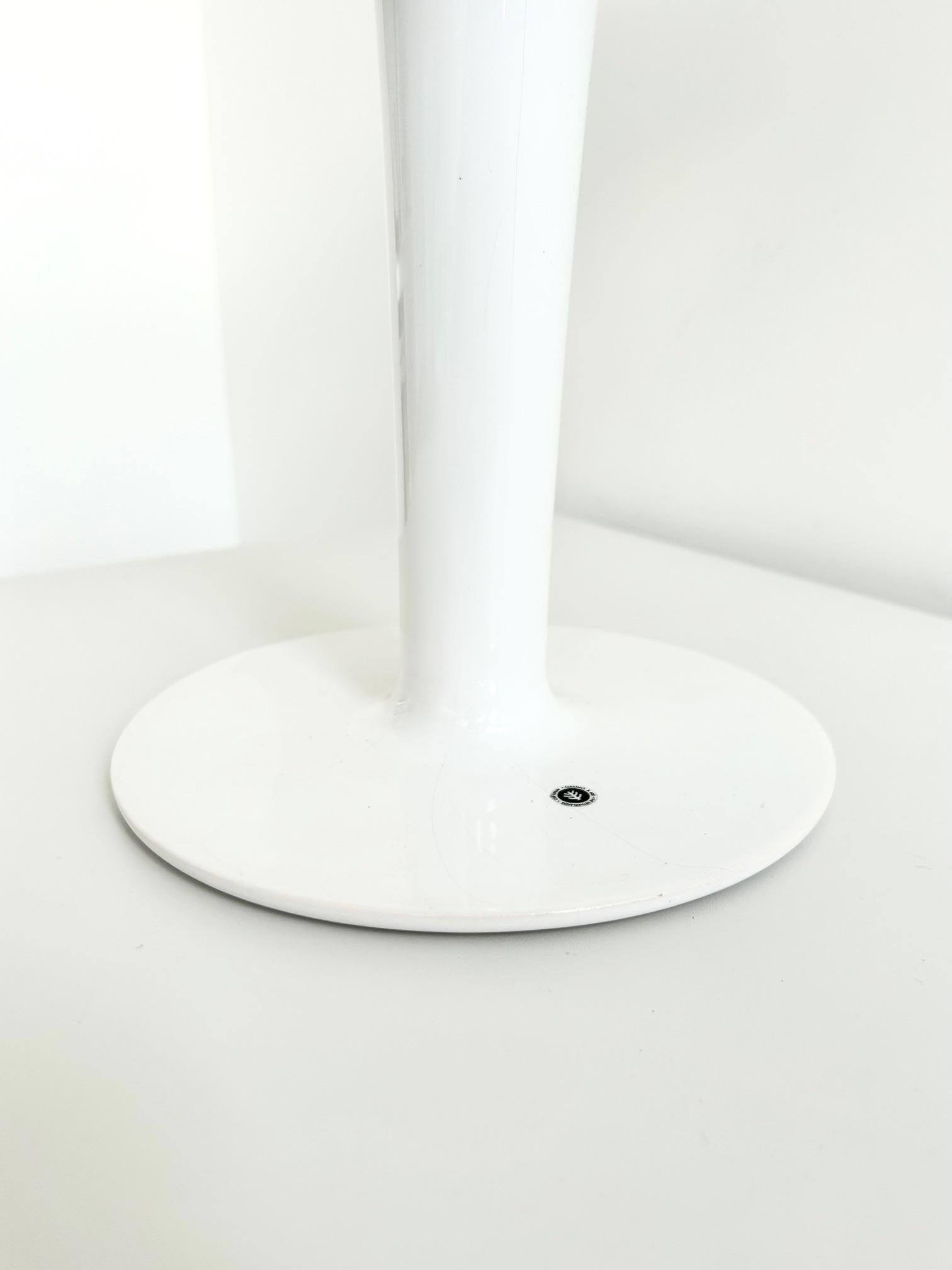 Sci-fi vase by Marc Newson for Cor Unum, 1993 For Sale 7