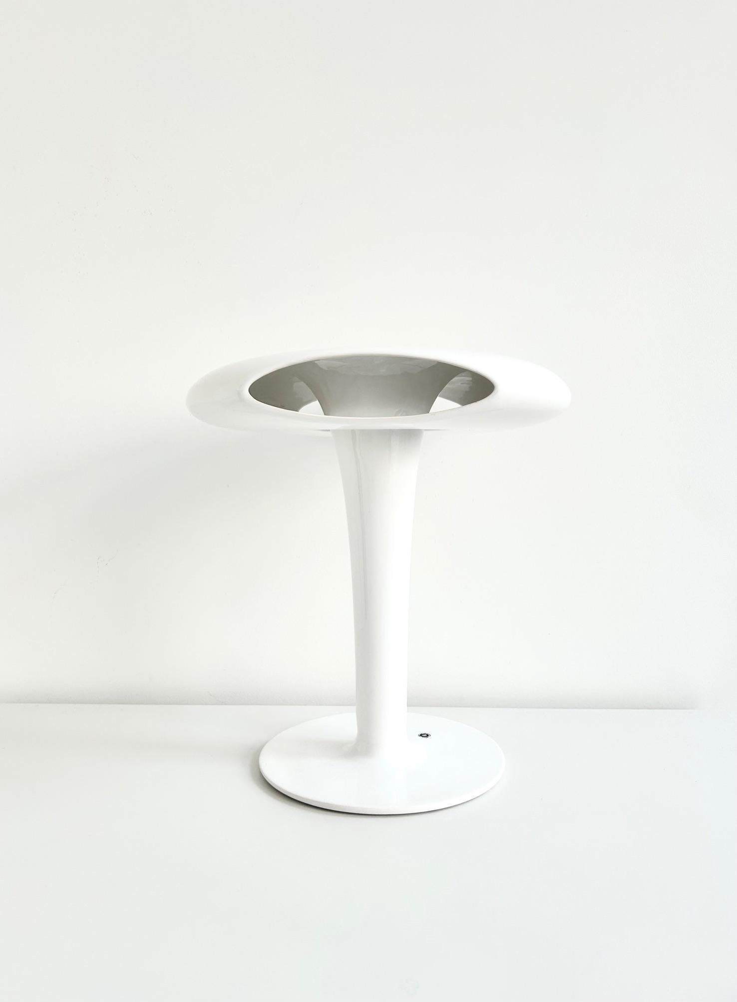 Dutch Sci-fi vase by Marc Newson for Cor Unum, 1993 For Sale