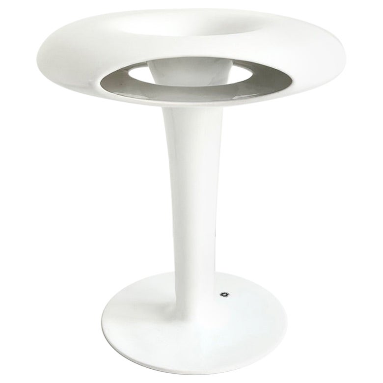 Sci-fi vase by Marc Newson for Cor Unum, 1993
