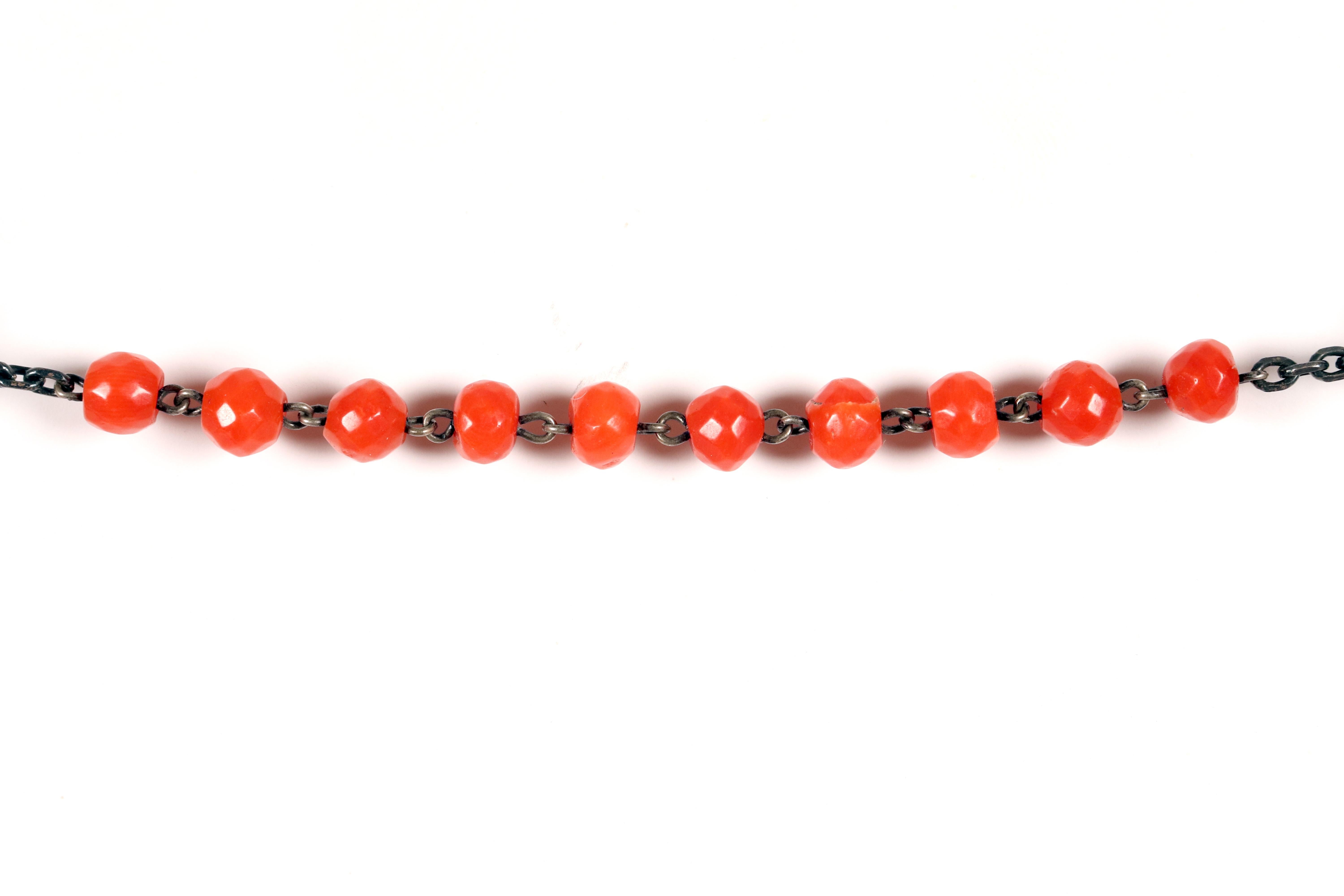 Chapelet en corail et argent de CIRCA, Italie, vers 1870. en vente 2