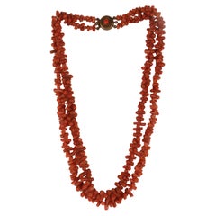 Antique Sciacca coral necklace, England end of 19th century.