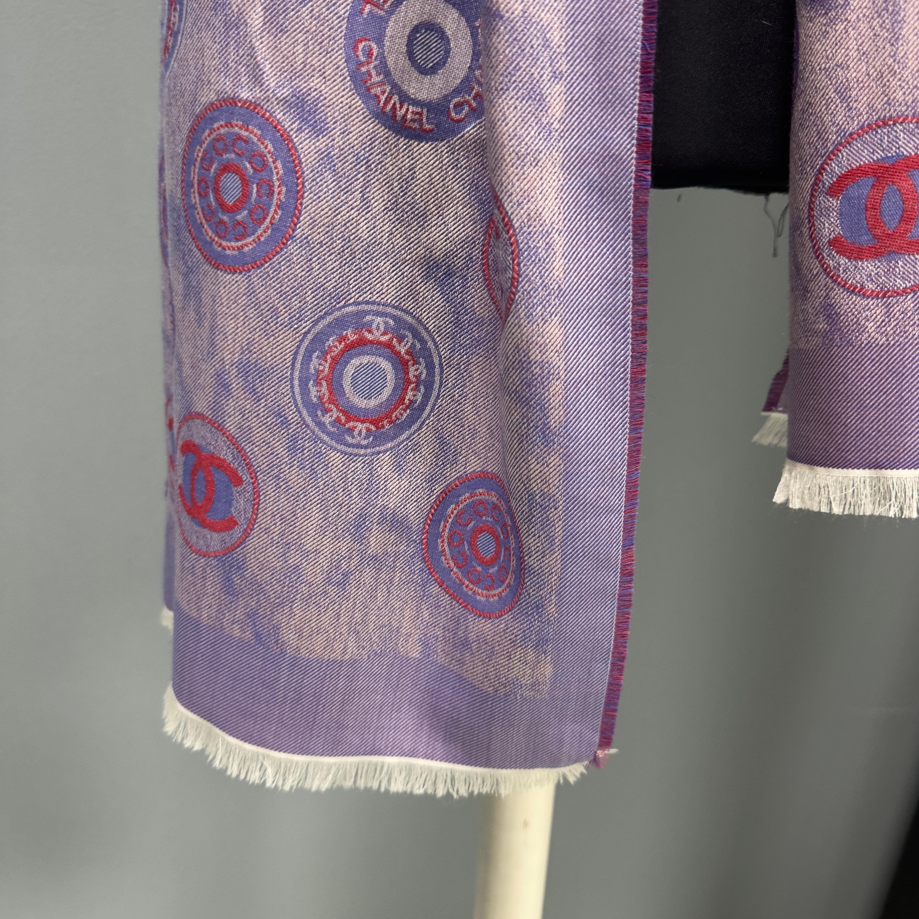 Sciarpa Chanel in cachemire e seta pari al nuovo 1