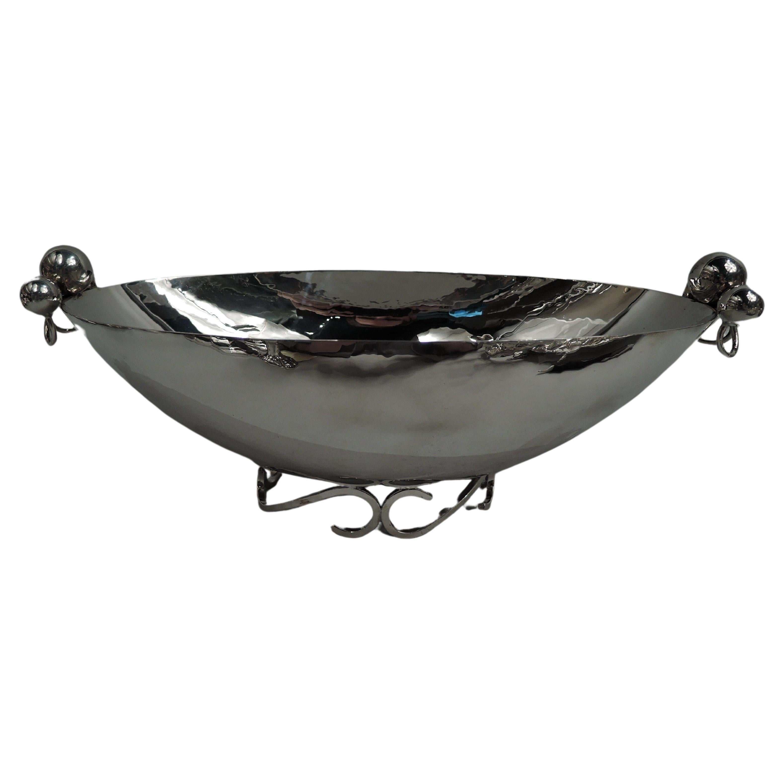 Sciarrotta Midcentury Modern Hand-Hammered Sterling Silver Centerpiece Bowl For Sale