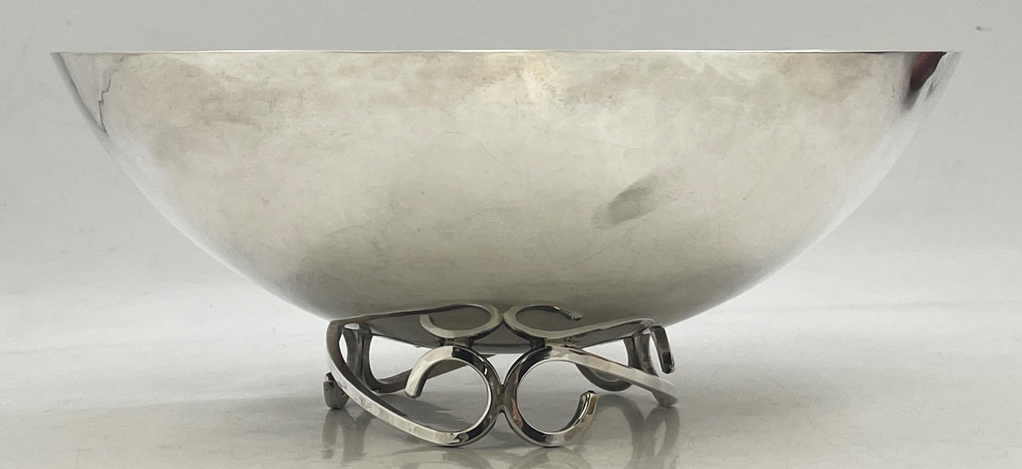 Centro de mesa Sciarrotta de plata de ley de estilo moderno de mediados de siglo Moderno de mediados de siglo en venta