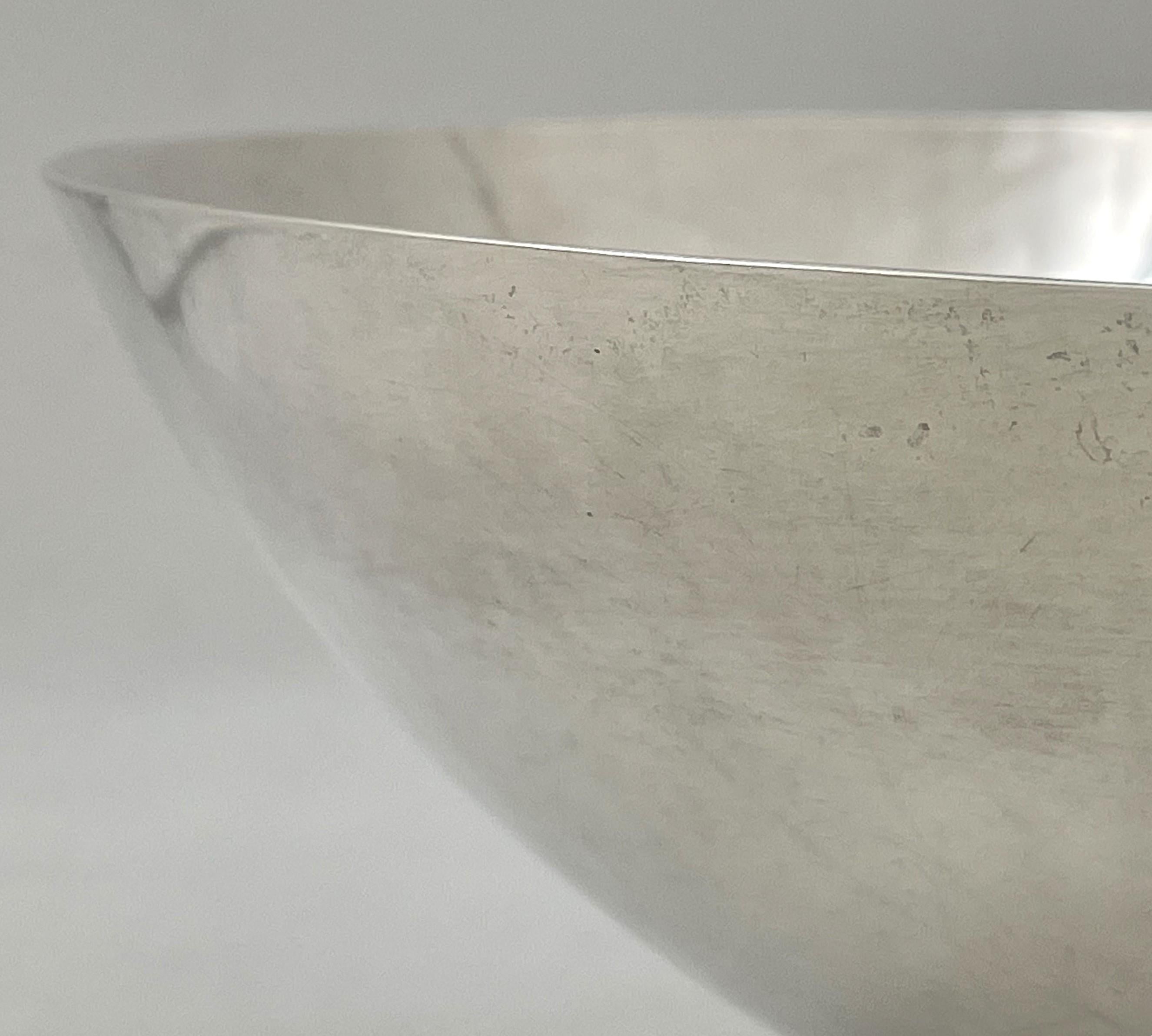 Centro de mesa Sciarrotta de plata de ley de estilo moderno de mediados de siglo en Bueno estado para la venta en New York, NY