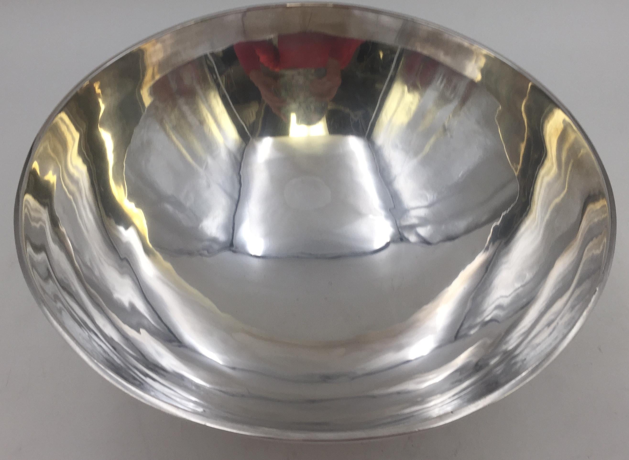 American Sciarrotta Sterling Silver Centerpiece Bowl with Ladle Mid-Century Modern Style For Sale