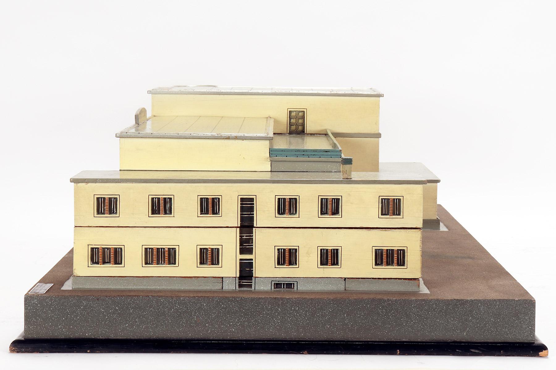 Scientific wooden model of the architecture of a dairy farm, Italy of the 40s For Sale 6