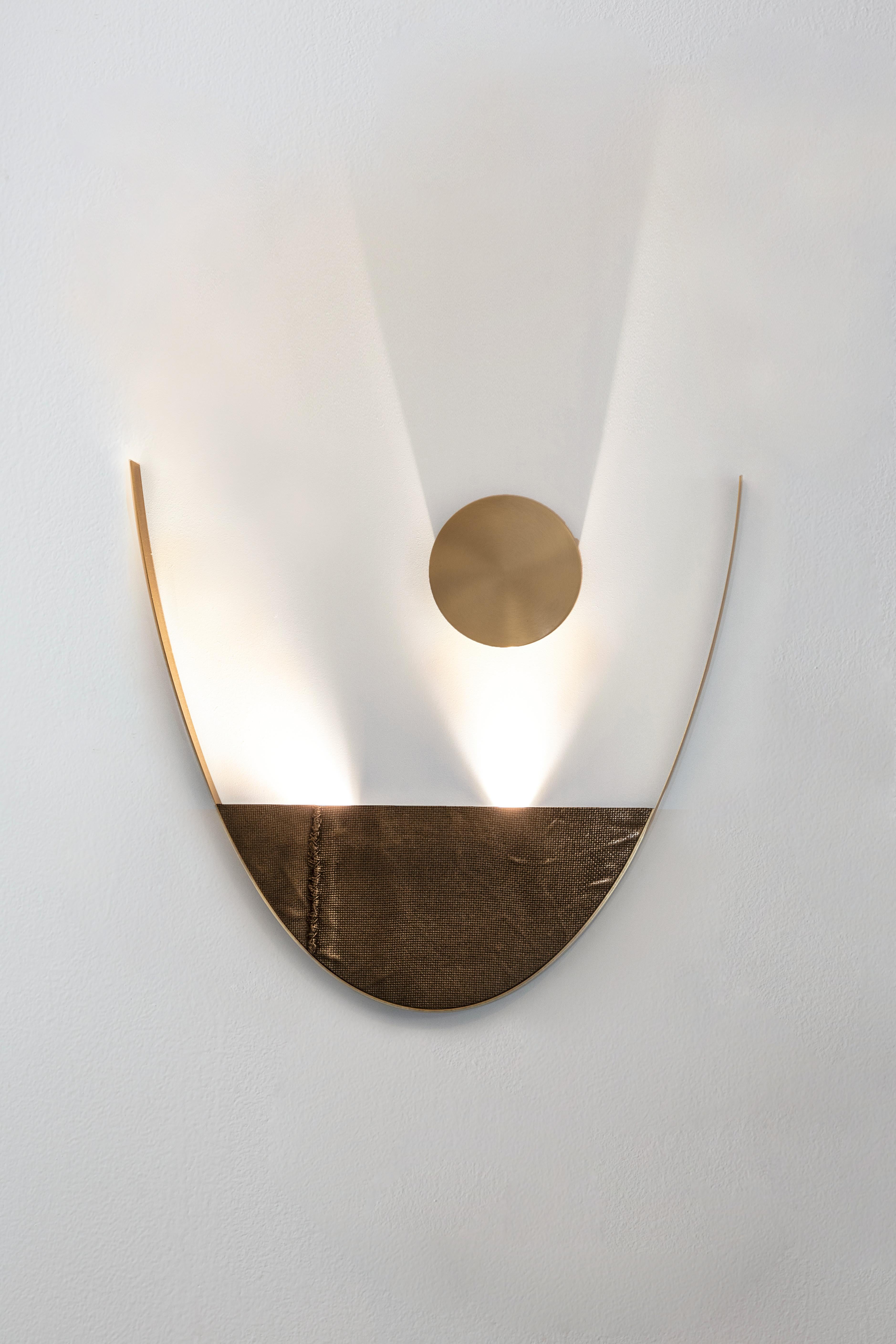 Scighera Dü Wall Light by Luce Tu
Limited Edition of 100 pieces.
Dimensions: D 5 x W 84.4 x H 80.3 cm.
Materials: Brass.

All our lamps can be wired according to each country. If sold to the USA it will be wired for the USA for instance. Please