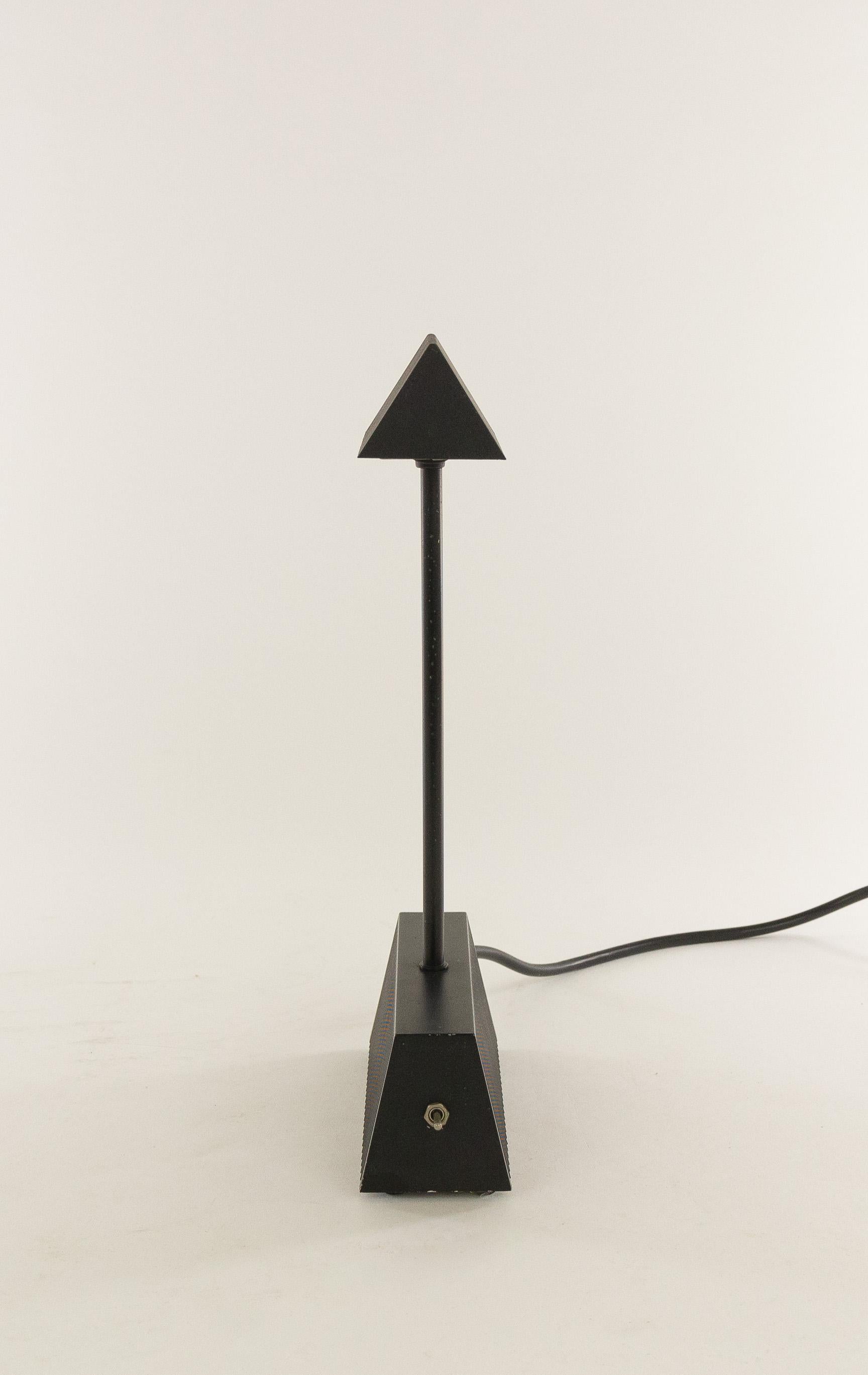 Italian Black Scintilla Table Lamp by Piero Castiglioni for Fontana Arte, 1980s For Sale