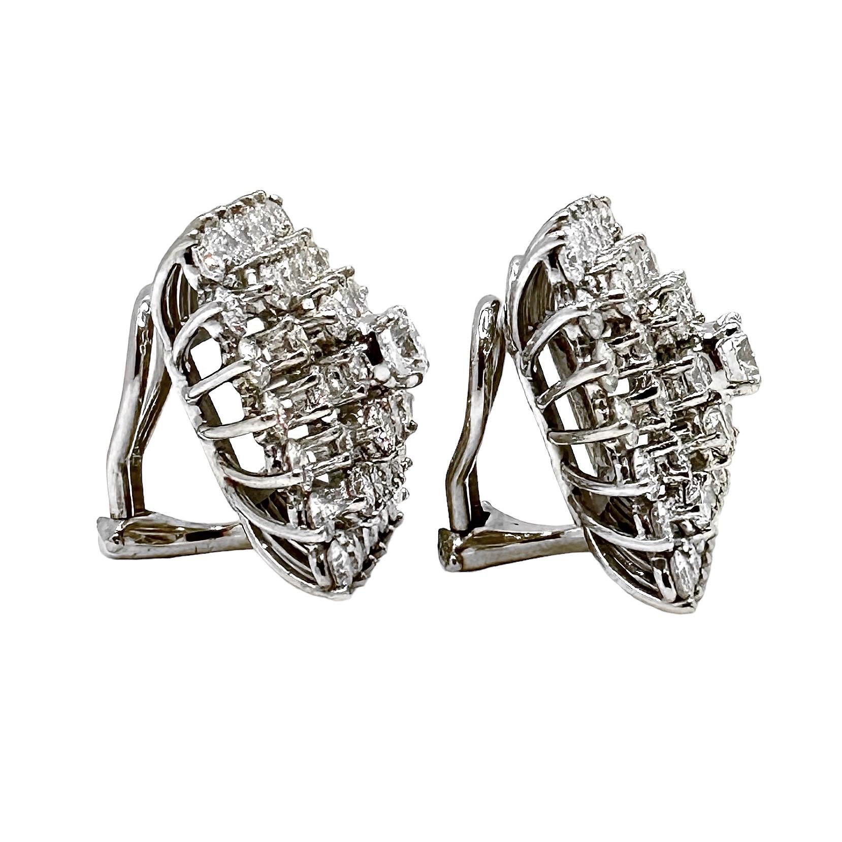 Brilliant Cut Scintillating Vintage Platinum Tiffany & Co. Diamond Pyramid Earrings For Sale