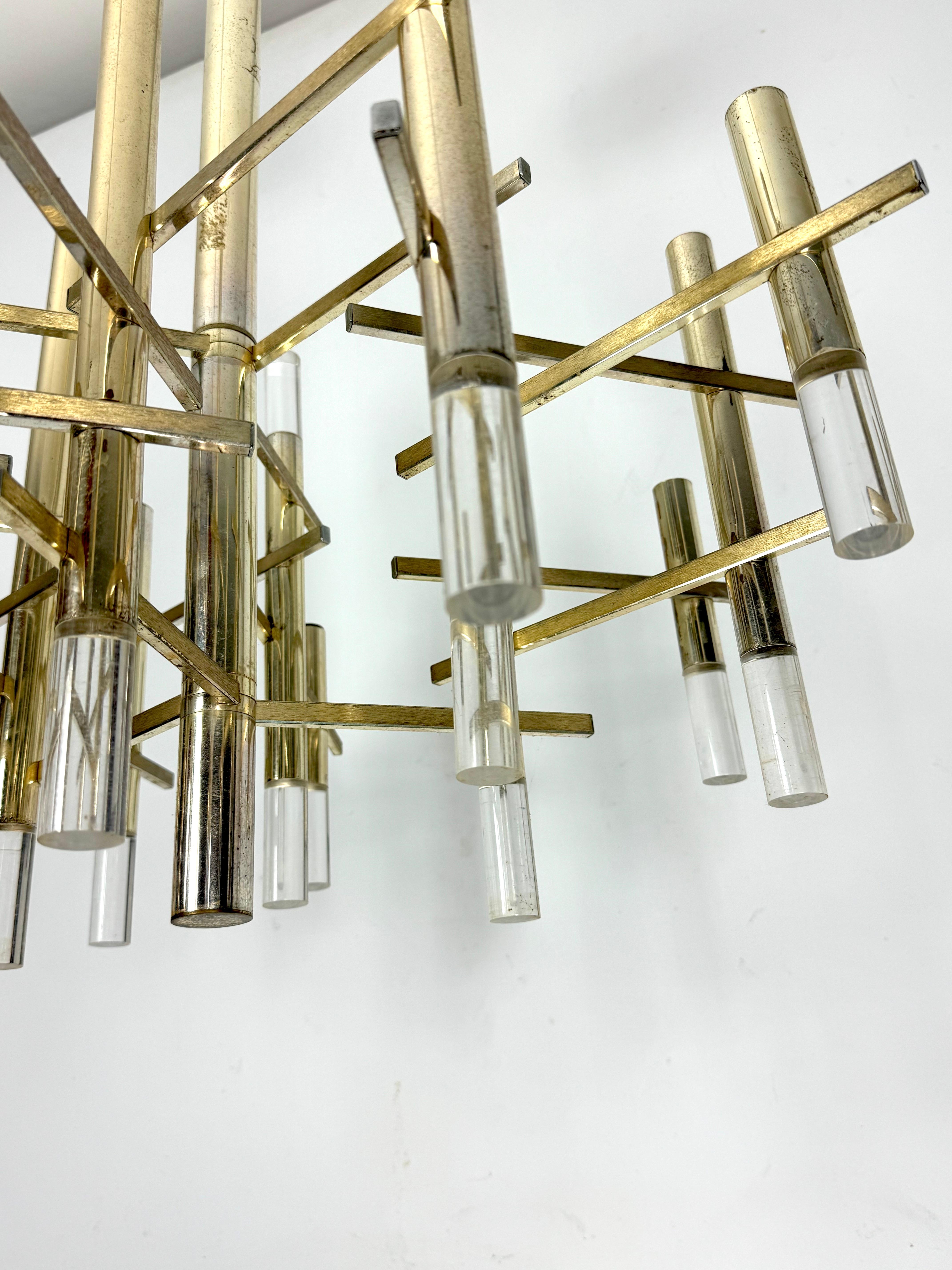 Sciolari Lustre à 15 lumières en chrome et plexiglas légèrement doré modèle Ice, Italie en vente 5