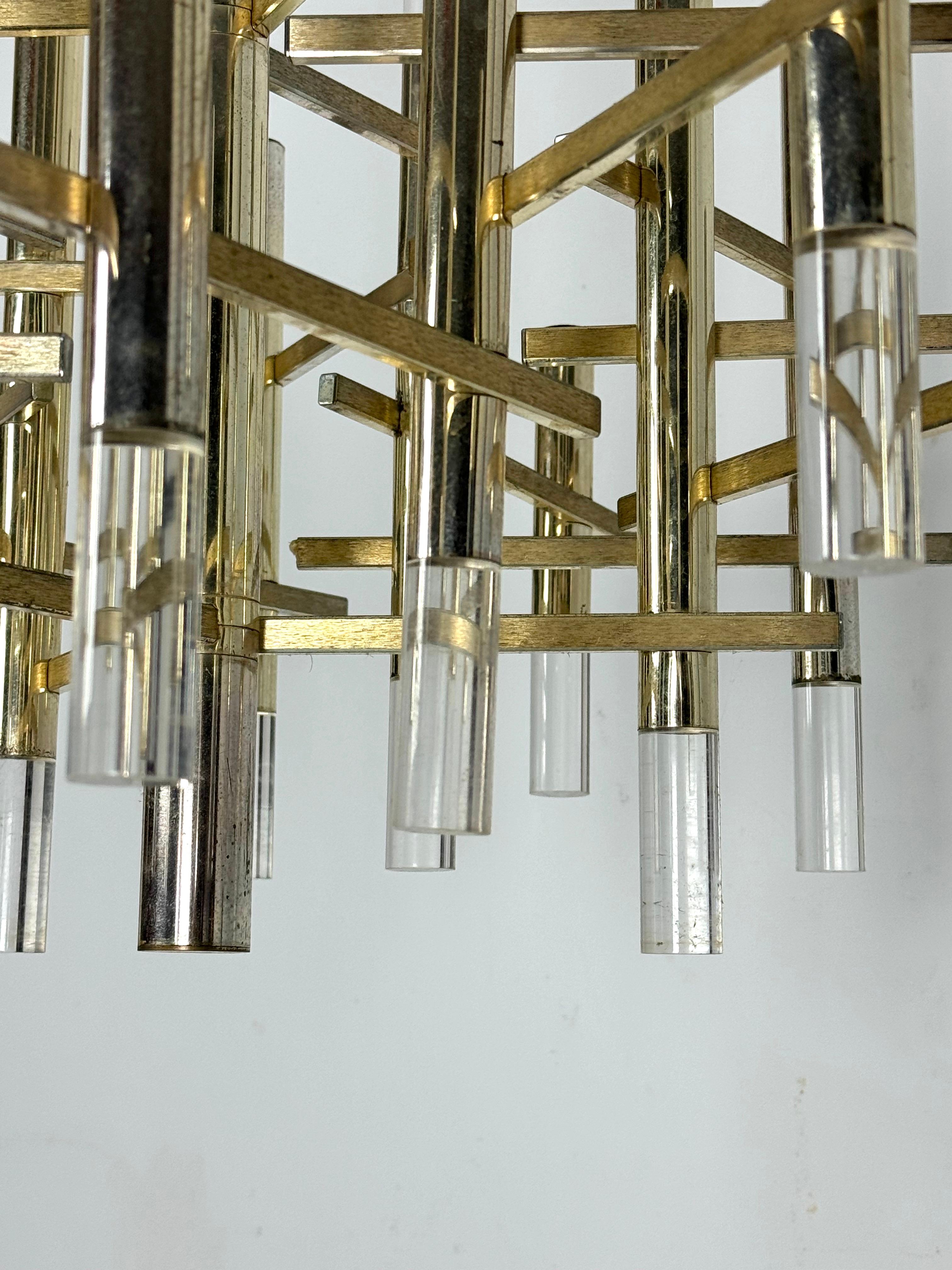Sciolari Lustre à 15 lumières en chrome et plexiglas légèrement doré modèle Ice, Italie en vente 2