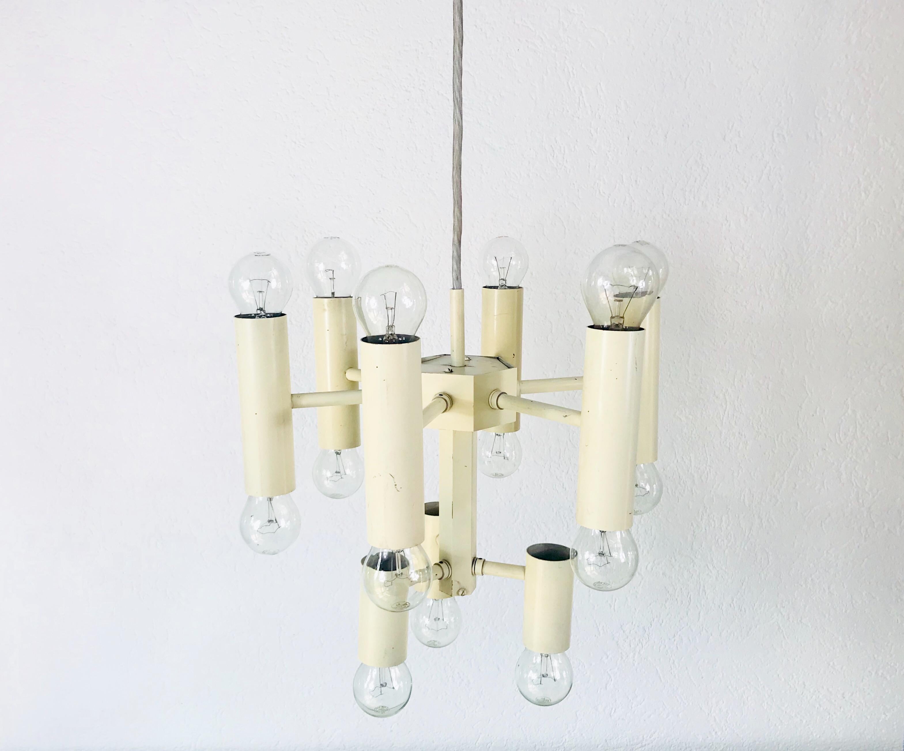 Sciolari 9-Arm White Chandelier, circa 1960s For Sale 5